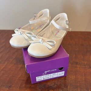 Kids White Patent Shoes